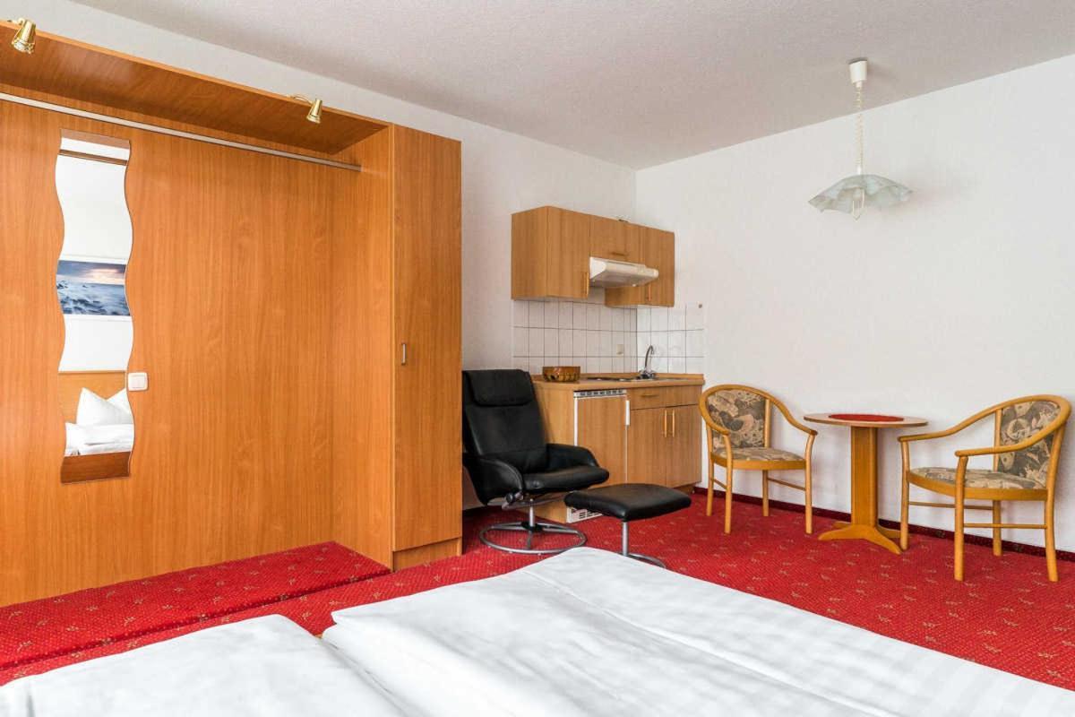 Hotel Am Brauhaus Waren  Eksteriør billede
